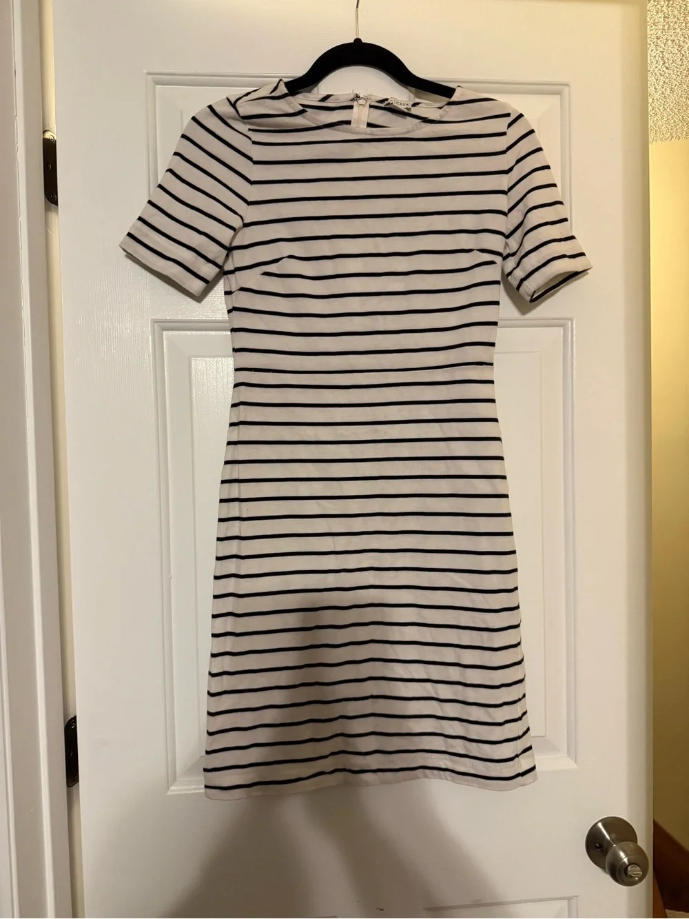 J. Crew Striped T-Shirt Dress XS White Black Cotton Mini Back Zip Flawed